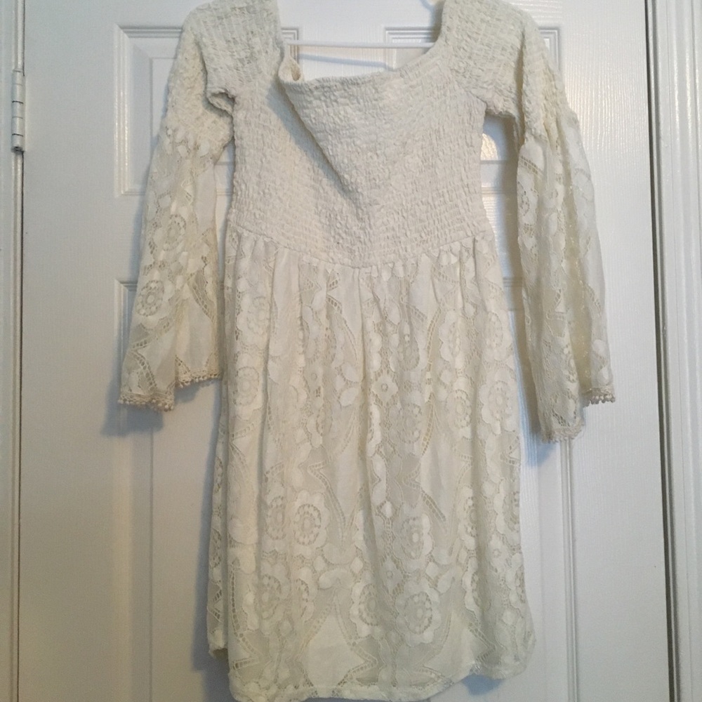 Cream lace dress-off the shoulder
